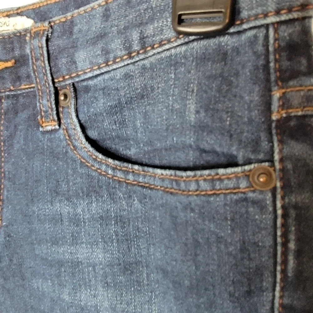 FREE PEOPLE URBAN OUTFITTER Faded skinny Crop jean - Picture 6 of 13